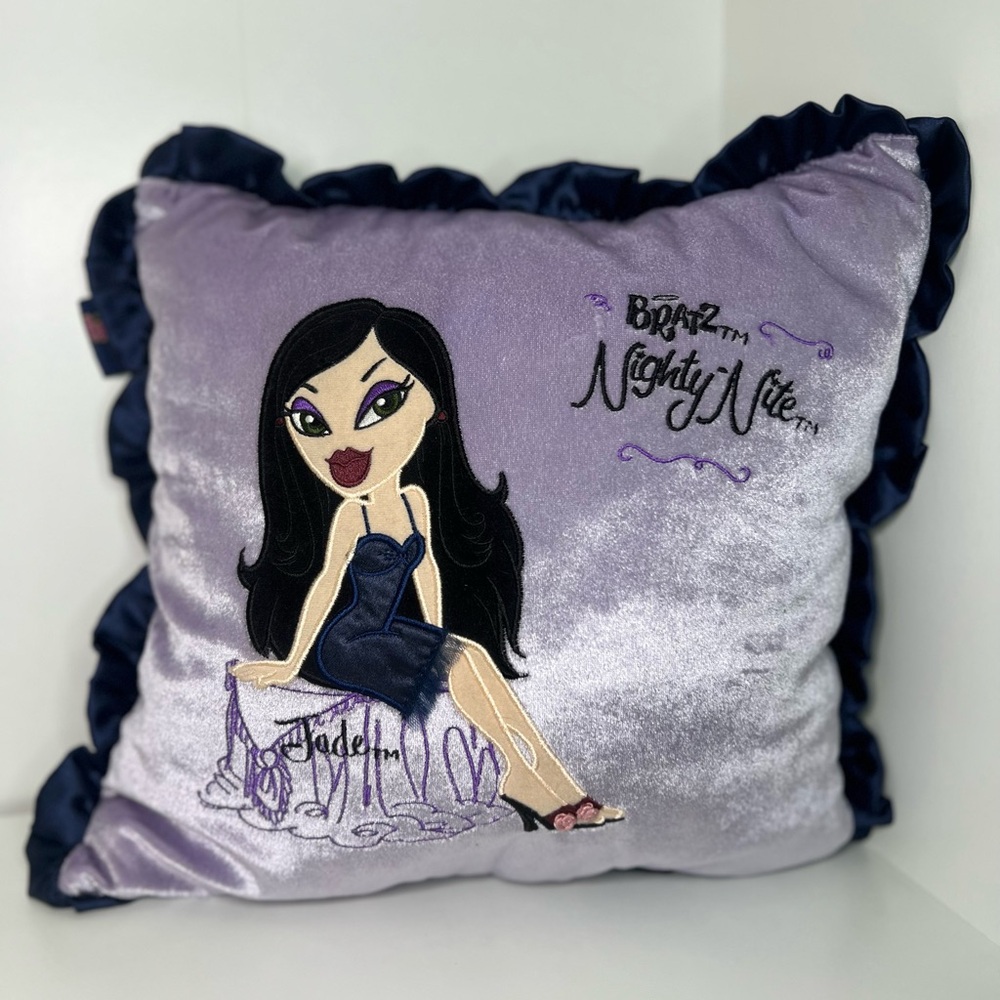 JADE BRATZ NIGHTY NITE PILLOW Y2K VTG Purple